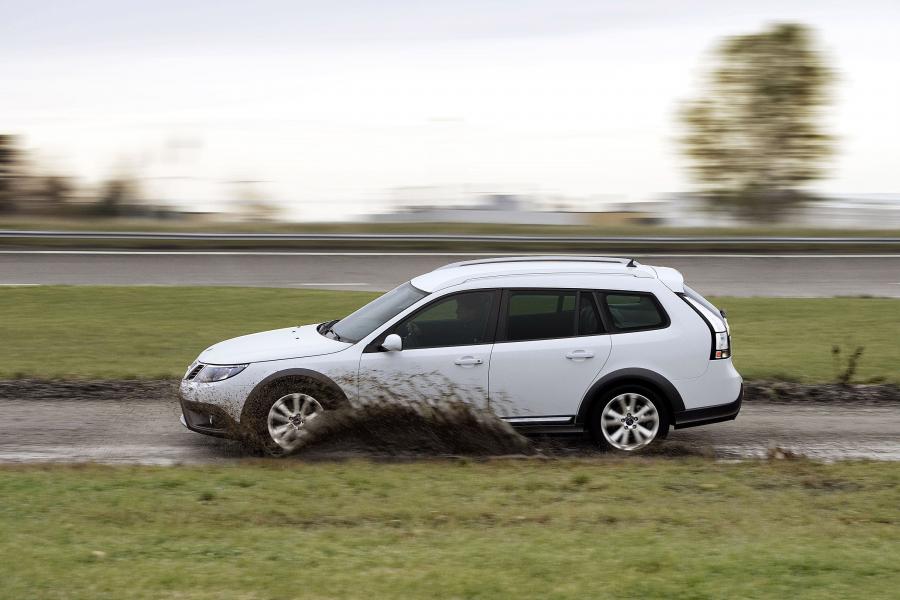  Saab 9-3X 2009 года  (фото 42 из 85)